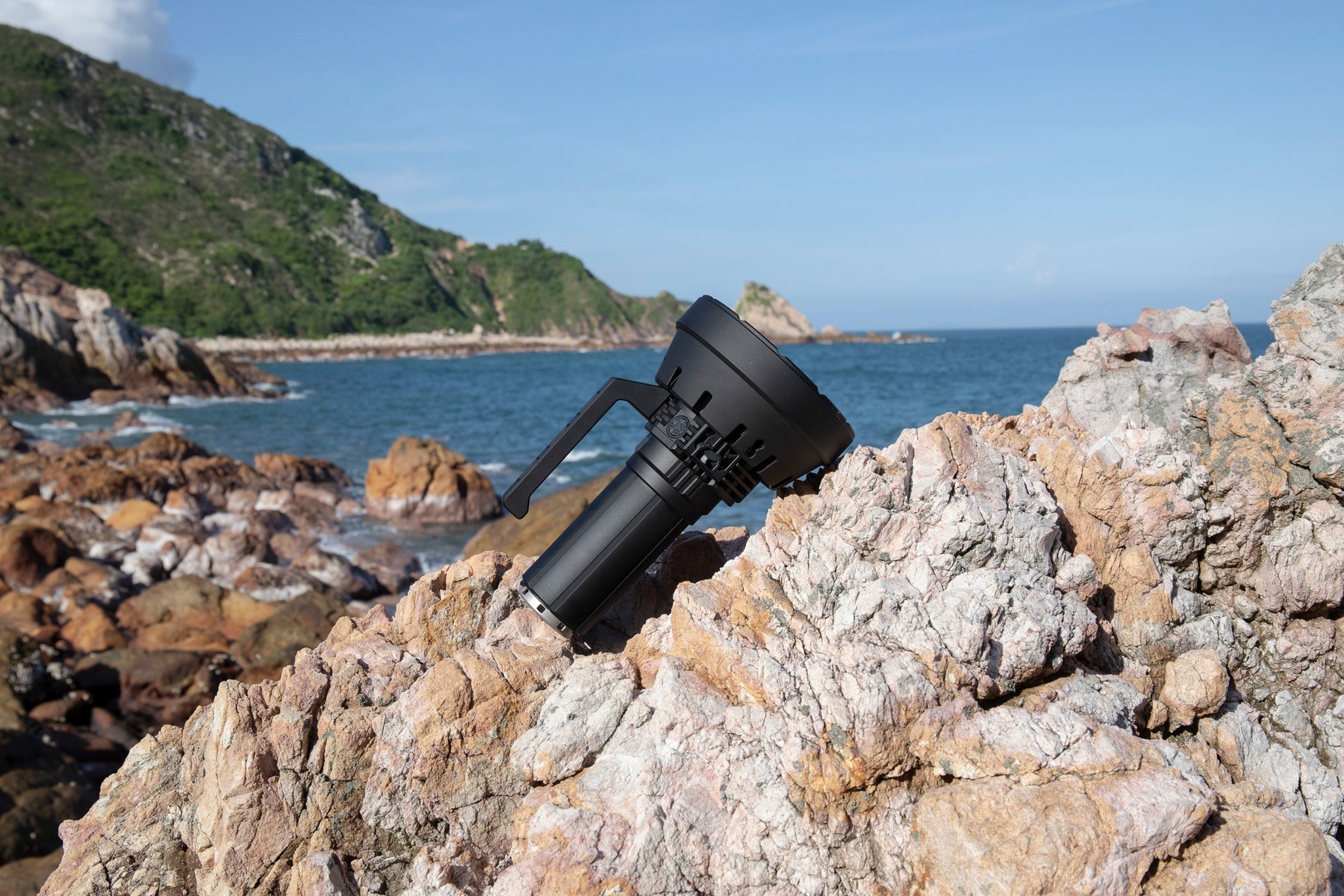 Ultimate Guide: Best Imalent Torches & Headlamps 2025
