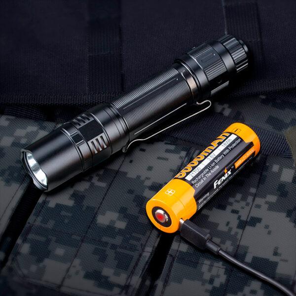 Choosing the Perfect Rechargeable Torch
